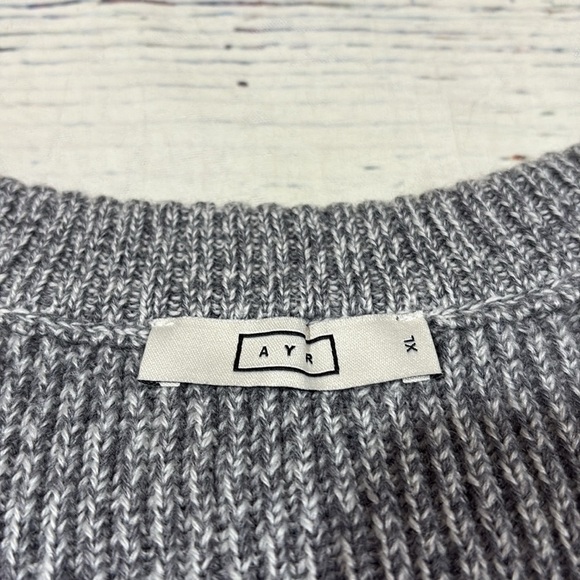 NWOT AYR Men's Crewneck The Sloop Fuzzy TV Ribbed Gray Sweater - Picture 3 of 10